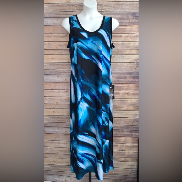 Avenue Dresses & Skirts - Avenue Blue Abstract Sleeveless Maxi Dress - Size 18/20